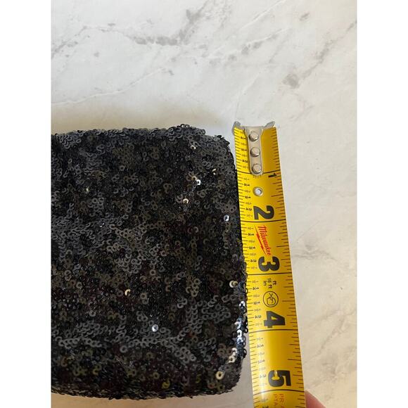 VICTORIAS SECRET Sequin Clutch - Picture 7 of 7